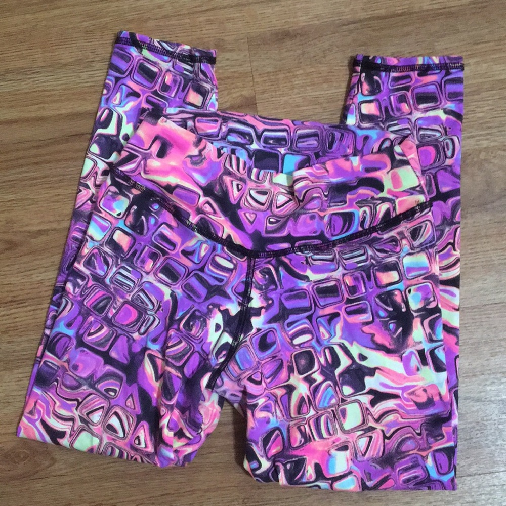 Scrunch Booty Capris